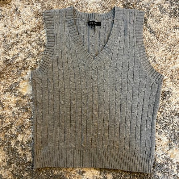 Cable Knit Sweater Vest - Picture 1 of 4